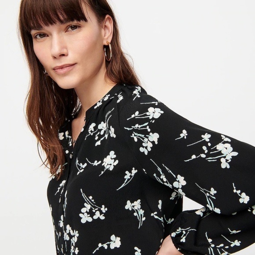 ✨NWT✨ J.CREW Long Sleeve Drapey Popover Shirt in Floral Print Sz XXS